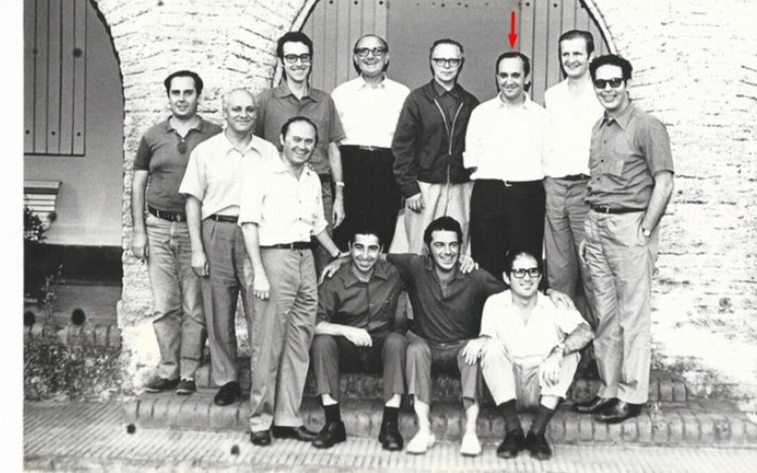 Los años del Papa Francisco en San Miguel: el cura que evangelizaba con el ejemplo